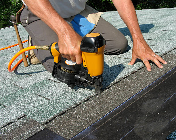 Quick and Trustworthy Emergency Roof Repair Services in Lake Mary Jane, FL